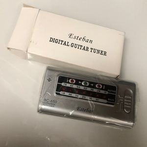 Esteban digital guitar tuner